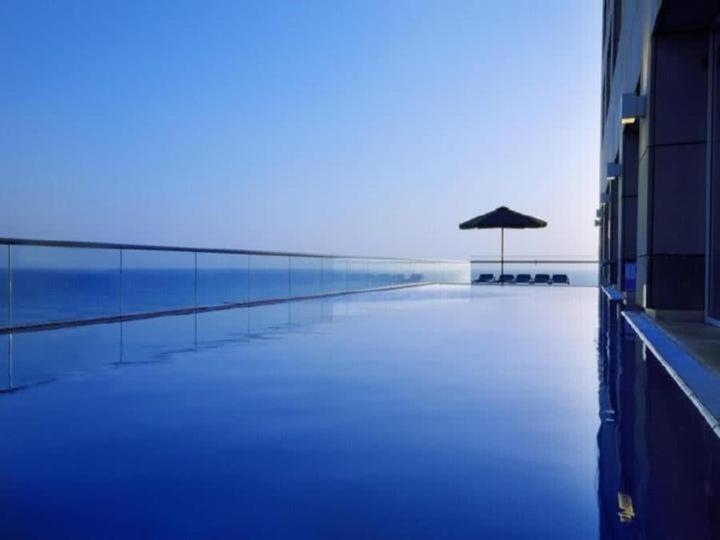 Amazing Suite On The Sea-סוויטה מדהימה על הים บัตยัม ภายนอก รูปภาพ
