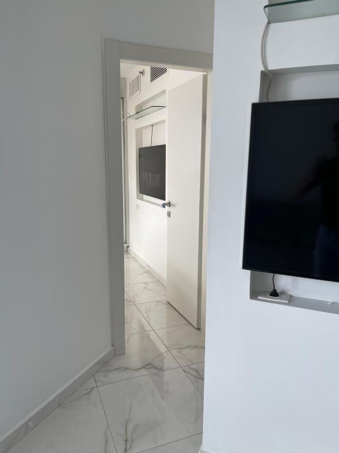 Amazing Suite On The Sea-סוויטה מדהימה על הים บัตยัม ภายนอก รูปภาพ