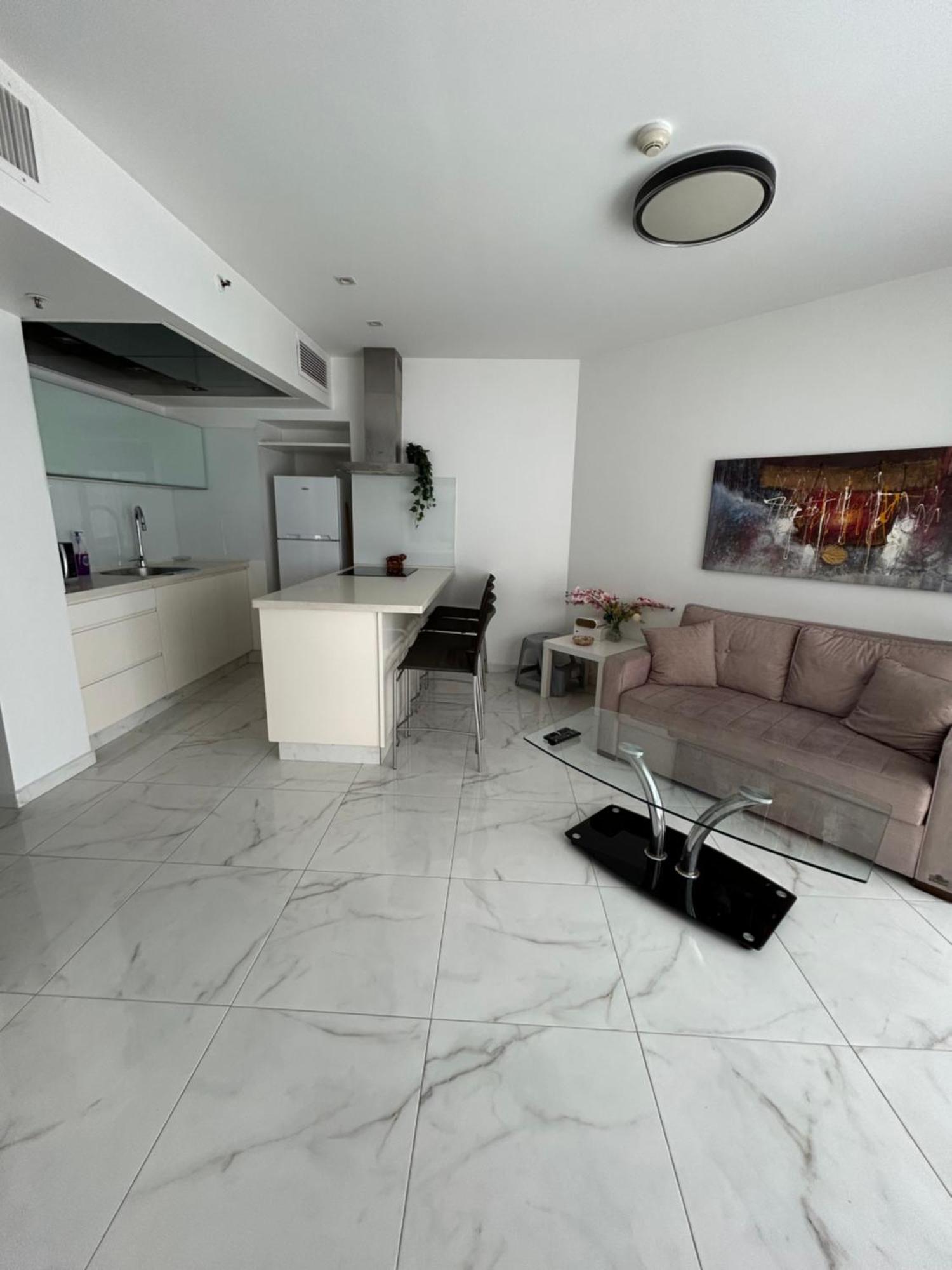Amazing Suite On The Sea-סוויטה מדהימה על הים บัตยัม ภายนอก รูปภาพ